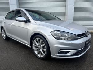 Volkswagen Golf 1.6 DIESEL HIGHLINE - Image 2