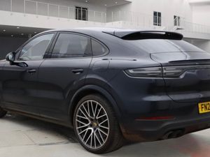 🇮🇪23Porsche Cayenne 3.0 PLATINUM SPECIAL ORDER C - Image 3