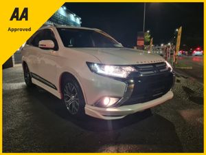 Mitsubishi Outlander 7 SEATER 4DR - Image 4