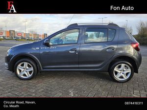 Dacia Sandero Stepway 1.5  DIESEL  AMBIANCE MODEL - Image 4