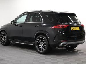 Mercedes-Benz GLE 400d AMG Line - Image 4