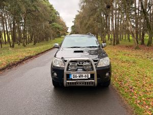 Toyota Fortuner 2006 3.0 D4D - Image 2