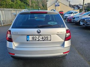 Skoda Octavia 2018 ESTATE 1.5TSI STYLE - Image 4