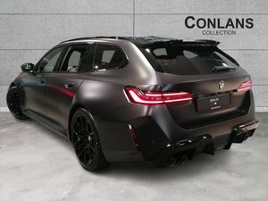 BMW M5 Touring - Image 2