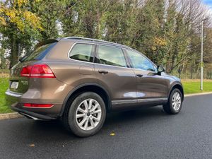 Volkswagen Touareg 2011(NCT10/26 TAX12/25) - Image 2