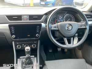 Skoda Superb 2.0 TDI 150bhp Ambition - Image 2