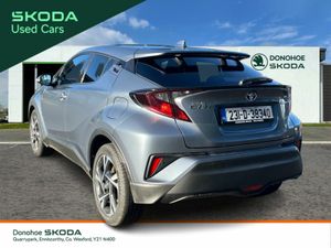 Toyota C-HR 1.8 Hybrid Sport - Image 4