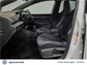 Volkswagen Golf ** R-LINE ** 1.5 TSI ** 150HP ** M - Image 4