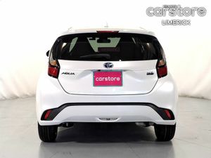 Toyota Aqua 1.5 PET HYBRID *LOW MILEAGE* - Image 4