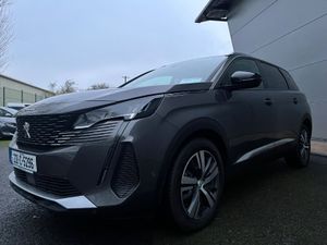 Peugeot 5008 1.5 Bluehdi 130bhp Allure - Image 2