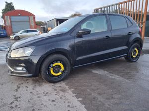 2017 Volkswagen Polo  1.2 Tsi  Manual - Image 2
