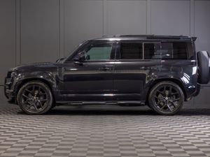 2022 Land Rover Defender 110 P400e X-Dynamic SE - Image 3