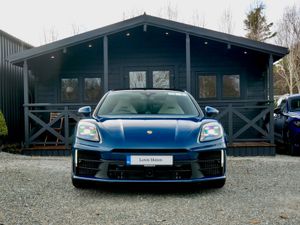 2025 Porsche Panamera 4 E-Hybrid - Image 2