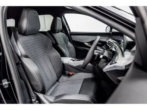 Peugeot 5008 Allure HYBRID Auto 145HP - 7 Seats - Image 3