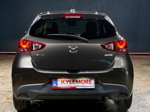 Mazda Demio 1.3 AUTOMATIC - MULTI FUNCTION STEERIN - Image 4