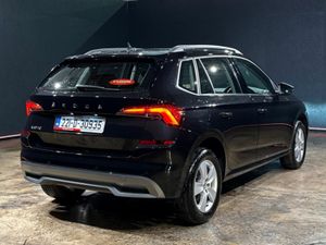 Skoda Kamiq MANUAL 1.0L TSI PARKING SENSORS - FACT - Image 4