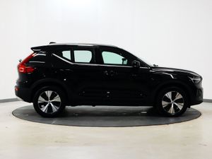 *25* 2022 Volvo XC40 1.5 T4 RECHARGE - Image 3