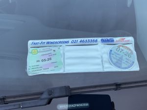 VW TIGUAN 2.0 TDI SPORTS PANORAMIC ROOF - Image 4