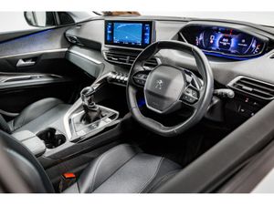 Peugeot 3008 Allure 1.5 Diesel 130HP - Image 2