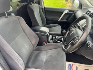 + VAT Toyota Land Cruiser 2019 LWB - Image 3