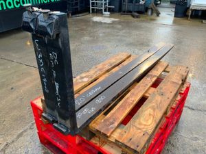 72" CLASS 3 FORKS....20" SLIDING CARRIAGE. - Image 4