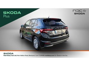 Skoda Fabia SELECTION DEMO 1.0 MPI 80HP- F+REAR PA - Image 2