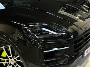 3.0 V6 E-HYBRID MEGA  SPEC - Image 3