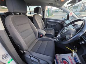 Volkswagen Touran ( 132 )1.4 TSI AUTOMATIC 7 SEATE - Image 3