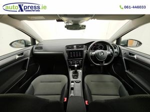 Volkswagen Golf 1.2 TSI Automatic, Reversing camer - Image 2
