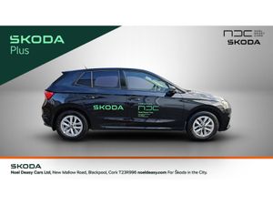 Skoda Fabia SELECTION DEMO 1.0 MPI 80HP- F+REAR PA - Image 4