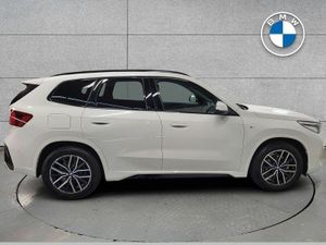 BMW iX1 eDrive20 M Sport - Image 3