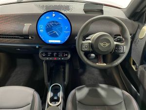 Mini Cooper Cooper E - Image 4