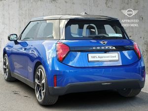 Mini Cooper Cooper E - Image 2