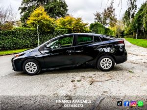 2020 Toyota Prius 1.8 Petrol Hybrid - Image 4