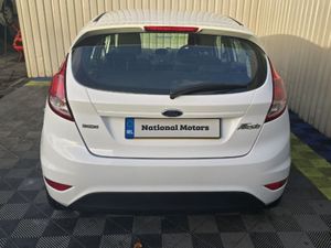 2014 Ford Fiesta 1.0 Petrol ZETEC - Image 4