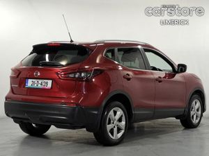 Nissan Qashqai 1.5 DSL DCT SE - Image 3