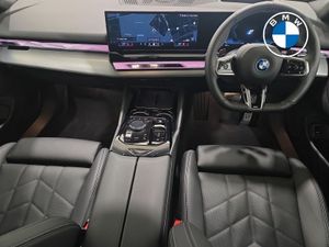 BMW 5-Series 530e M Sport Touring - Image 4