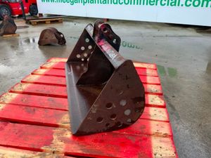 JCB MICRO DIGGER GRADING BUCKET...25mm...241. - Image 2