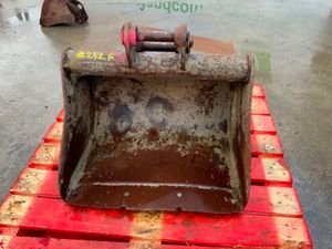 24" MINI DIGGER BUCKET.........30mm PINS......242 - Image 4