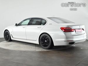 BMW 7-Series 740 740 E DLA-7D20 - Image 3