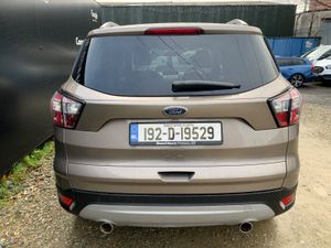 FORD KUGA 1.5 TDCI 120PS ZETEC 2 SEATER COMMERCIAL - Image 4