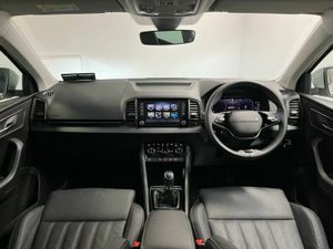 Skoda Karoq Selection+ 2.0TDI 115BHP - Reversing C - Image 4