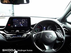 Toyota C-HR 1.8 HYBRID SPORT BITONE - Image 2