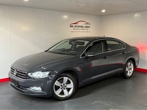 Volkswagen Passat SE NAV TDI ONLY 57K MILES! - Image 2