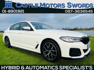 BMW 5-Series HYBRID//FINANCE AVAILABLE//LOW MILEAG - Image 2