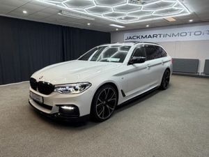 BMW 5-Series 520D M Sport Panoramic Sunroof Huge S - Image 4