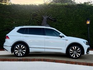 Tiguan R line Auto 7 Seats high spec - Image 3