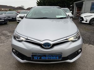 2016 Toyota Auris 1.8 LUNA HYBRID AUTO - Image 3
