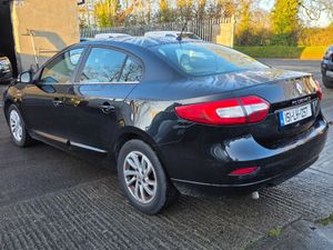RENAULT FLUENCE 1.5 DCI “LIMITED EDITION”2015 - Image 4