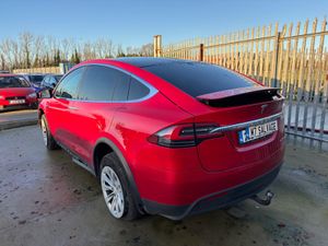 20 Tesla Model X  Long Range 7Seats150km Powers up - Image 4